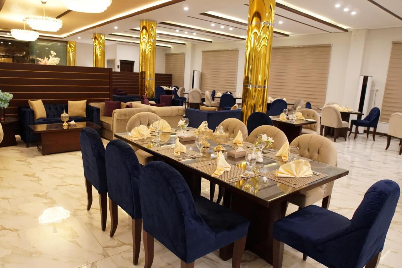 Swat Palace Hotel By Northin Mam Derai Екстер'єр фото