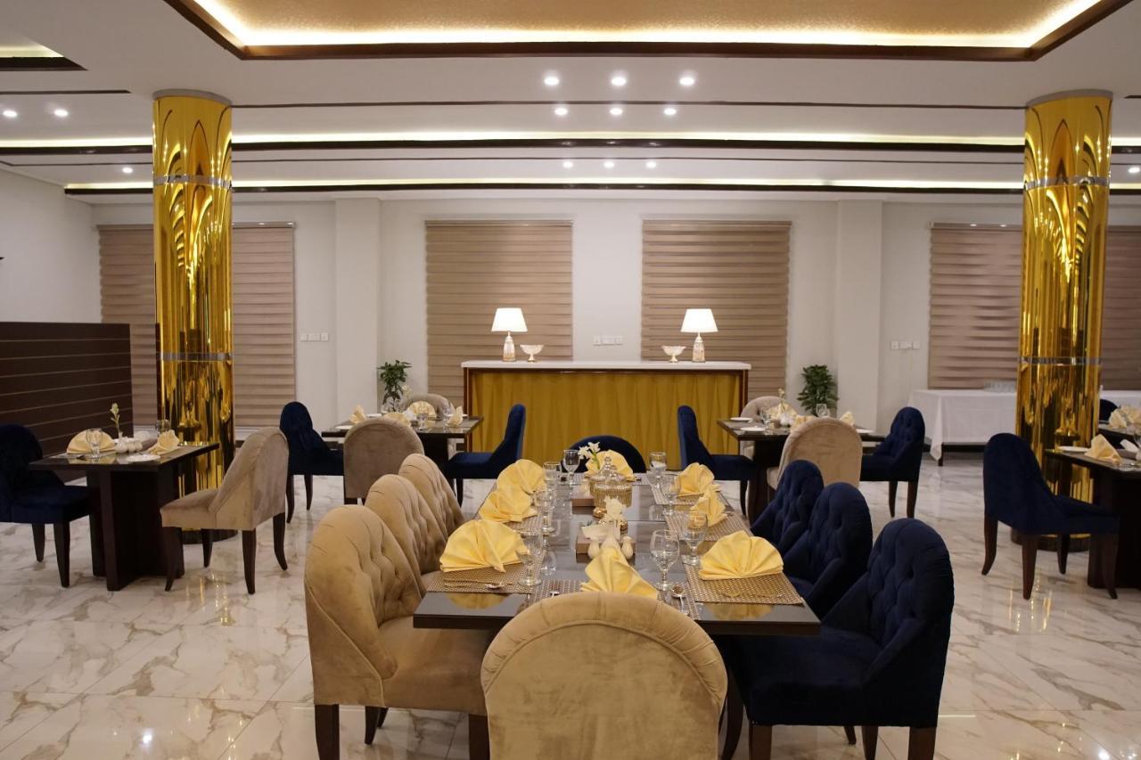 Swat Palace Hotel By Northin Mam Derai Екстер'єр фото