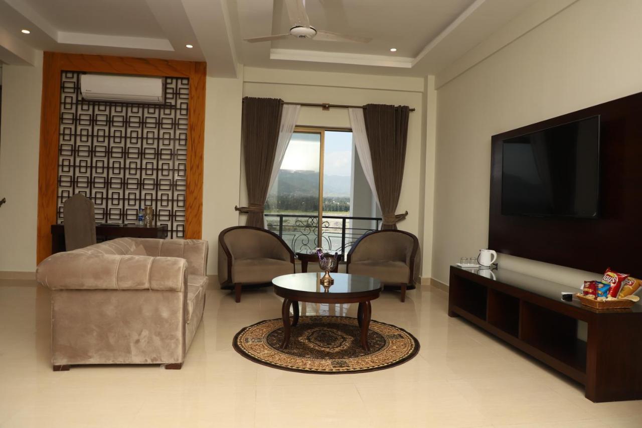 Swat Palace Hotel By Northin Mam Derai Екстер'єр фото